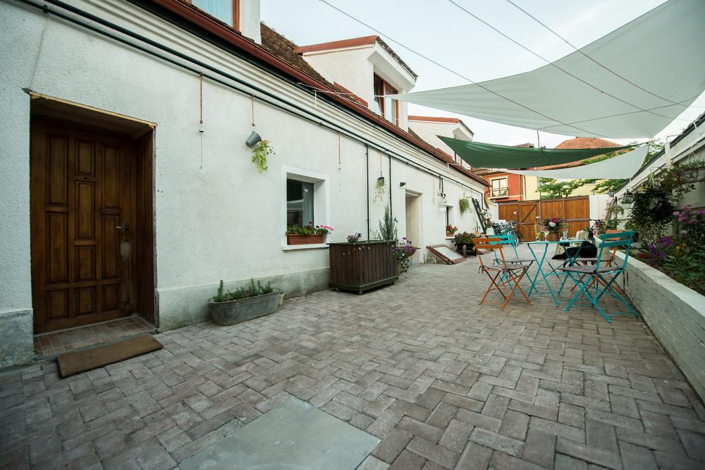 Bike House - 250-Year-Old Restored House In A Quiet Area Brašov Exteriér fotografie